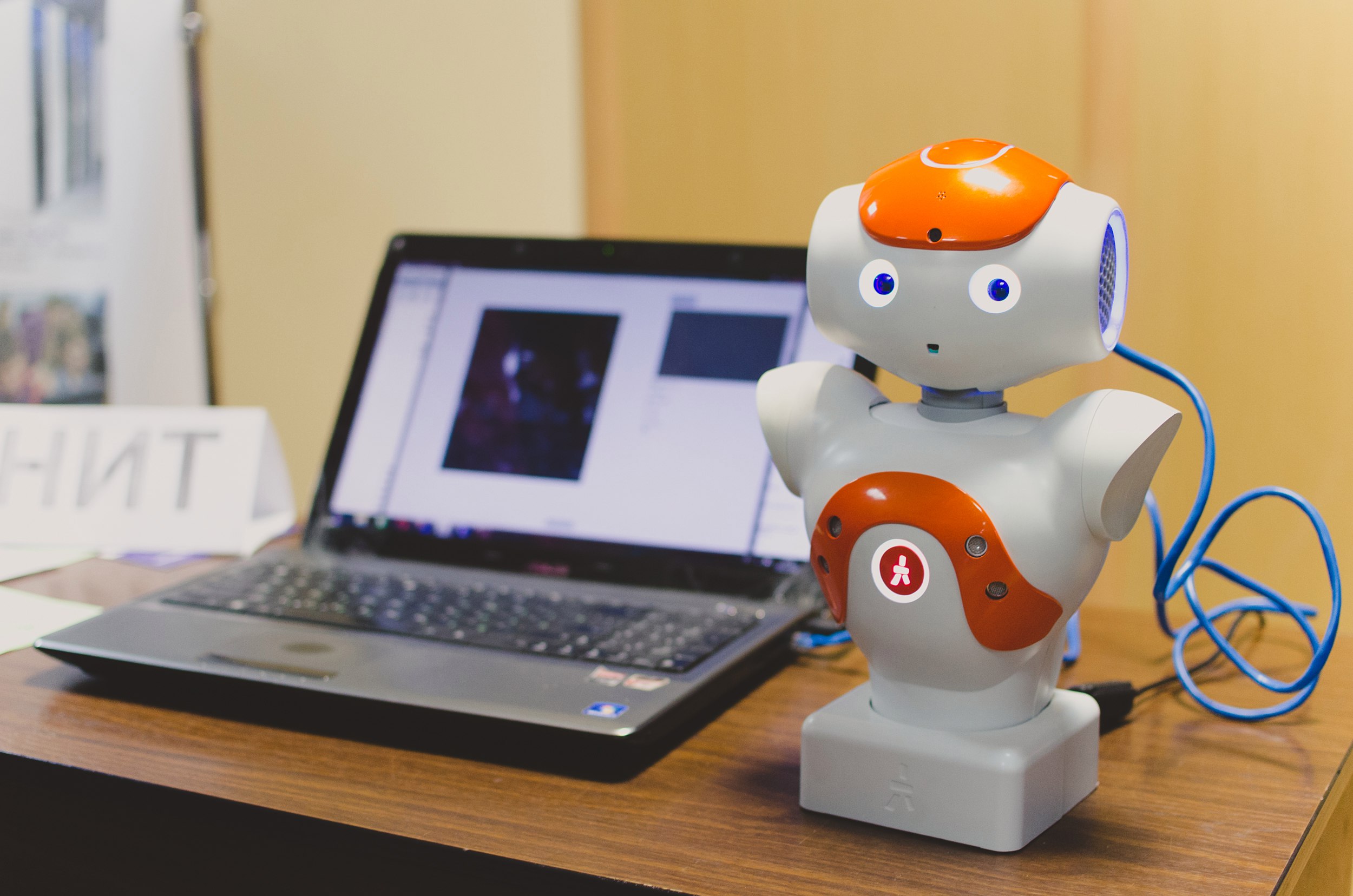 Стартует конкурс студенческих исследовательских проектов «ПРиИЗ ВШ ЭКН»!