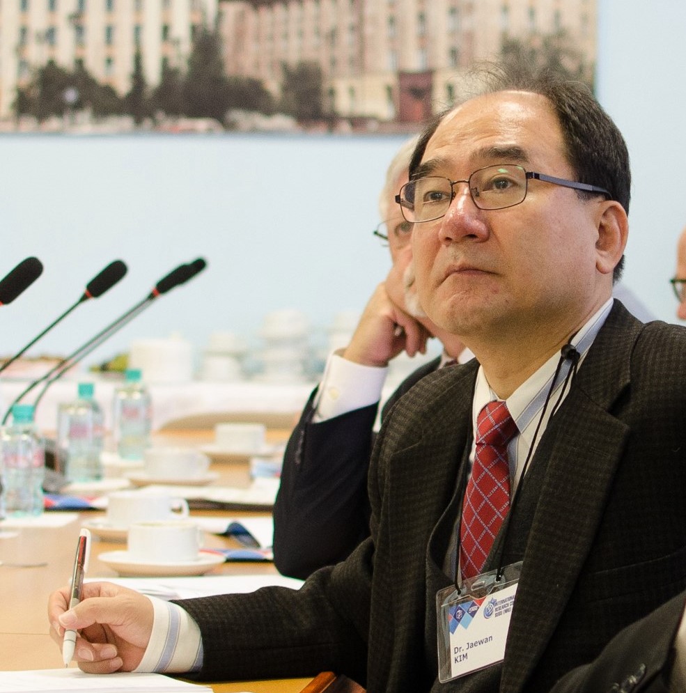 Приглашаем на семинар профессора Джейван Кима!