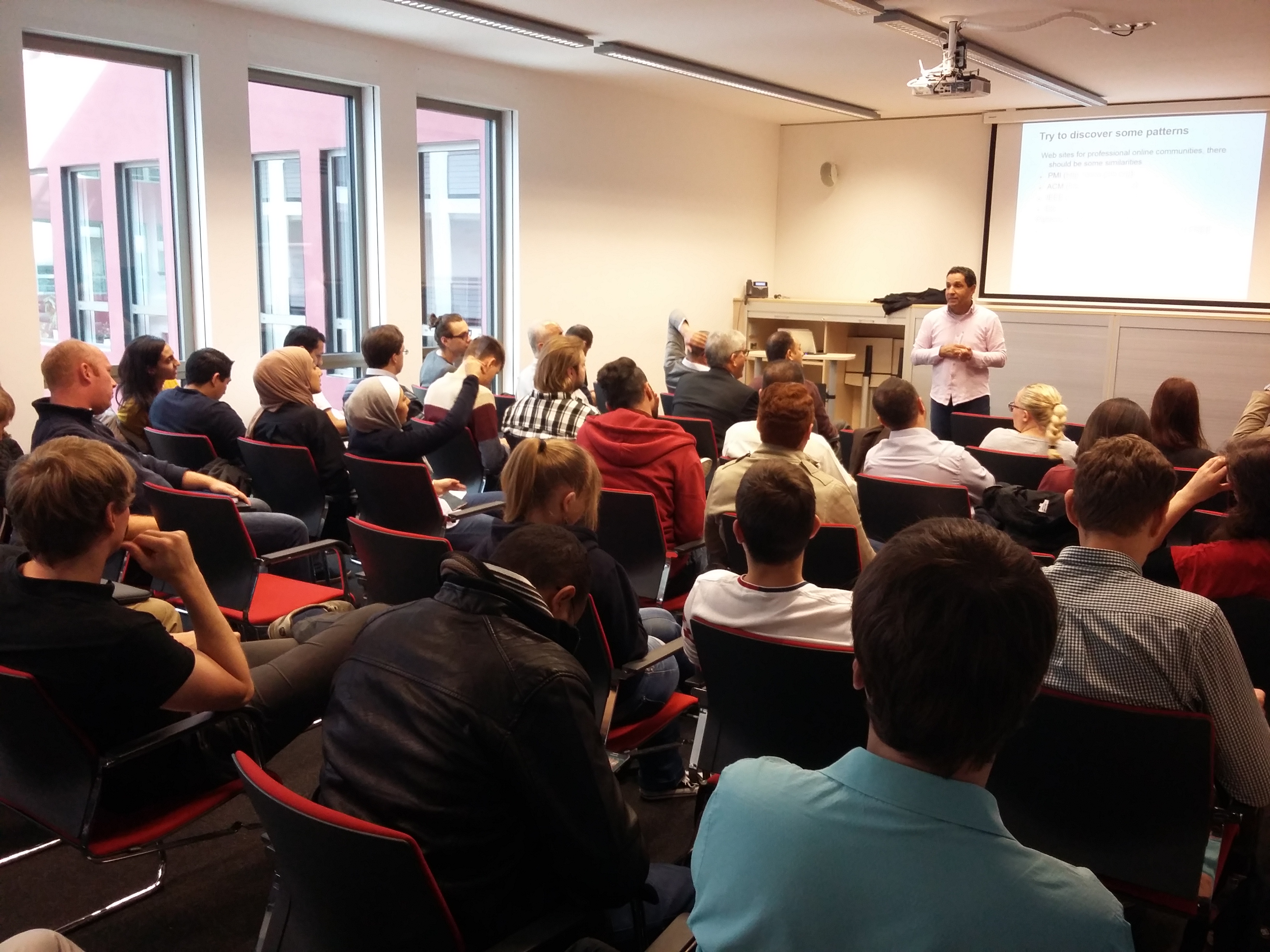 Аспиранты и преподаватели ВШ ЭКН приняли участие в Международной школе по программной инженерии в Германии